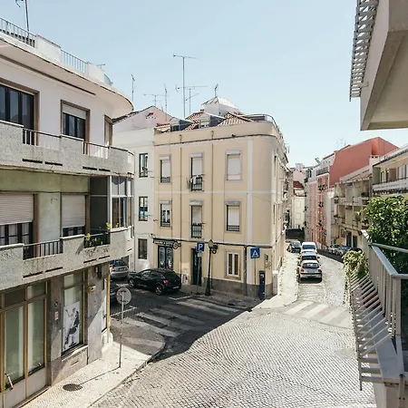 Charming For Big Groups In شقة Lisboa